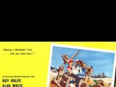 Девушки у моря